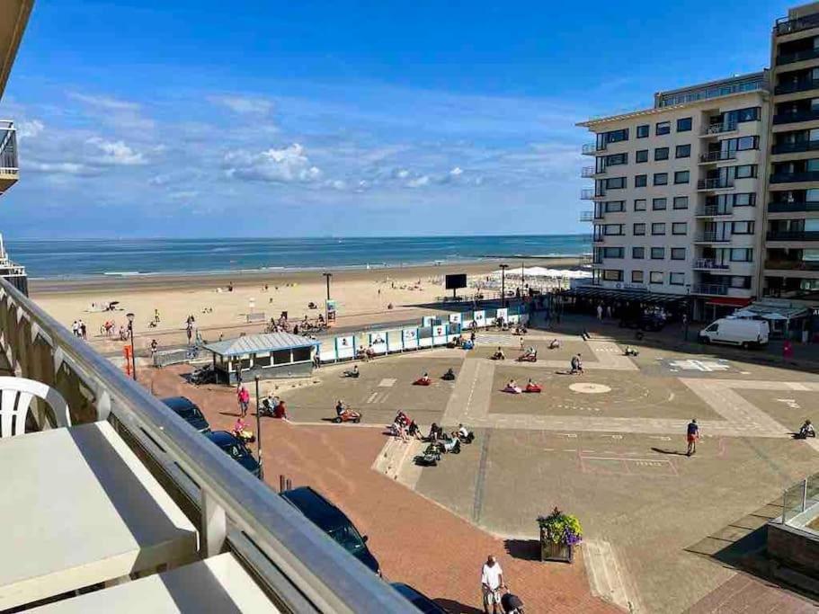 Sfeervol Appartement Met Zeezicht Middelkerke Extérieur photo